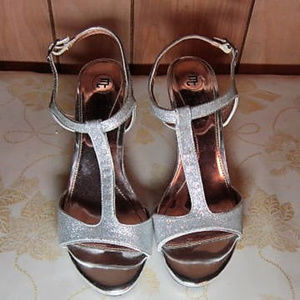 Mootsies Tootsies, 3" Heel, Silver, Size 7 1/2M